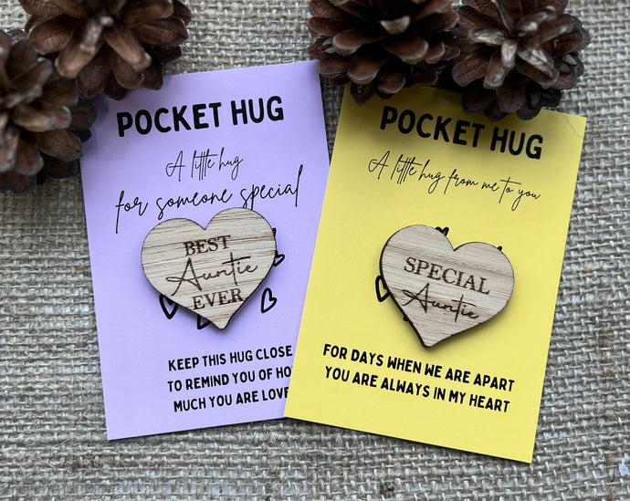 AUNTIE POCKET HUG - Heart shaped - Auntie Gift - Oak 4cm - Letterbox Gift - Special Auntie - Best Auntie Ever - Butterfly Crafts