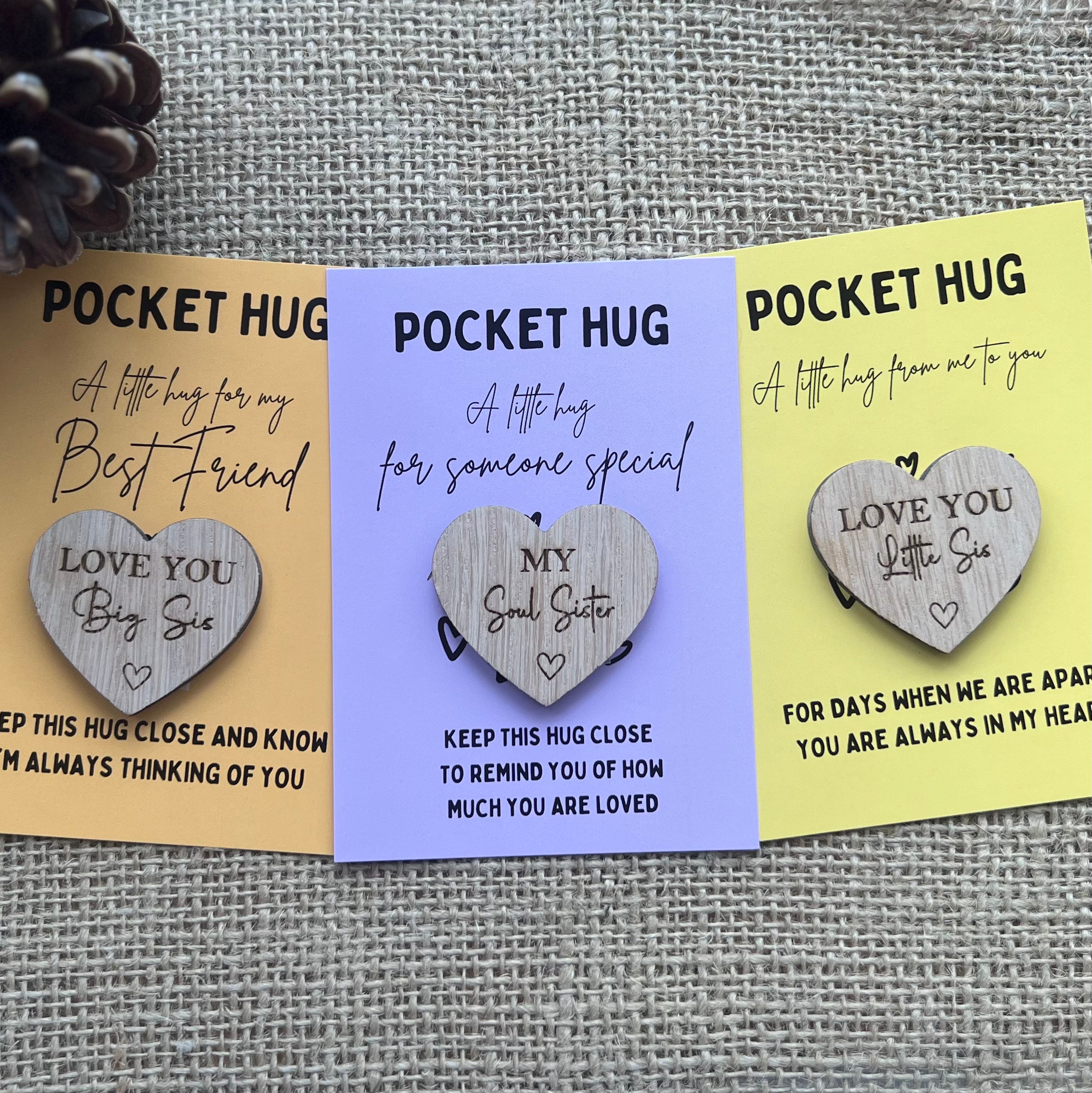 SISTER POCKET HUG - Heart shaped - Sister Gift - Oak 4cm - Letterbox G –  Butterfly Crafts