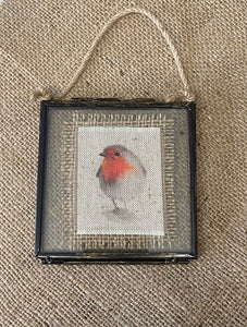 Fabric Picture Robin, in metal and glass square frame - Butterfly Crafts