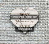 AUNTIE POCKET HUG - Heart shaped - Auntie Gift - Oak 4cm - Letterbox Gift - Special Auntie - Best Auntie Ever - Butterfly Crafts